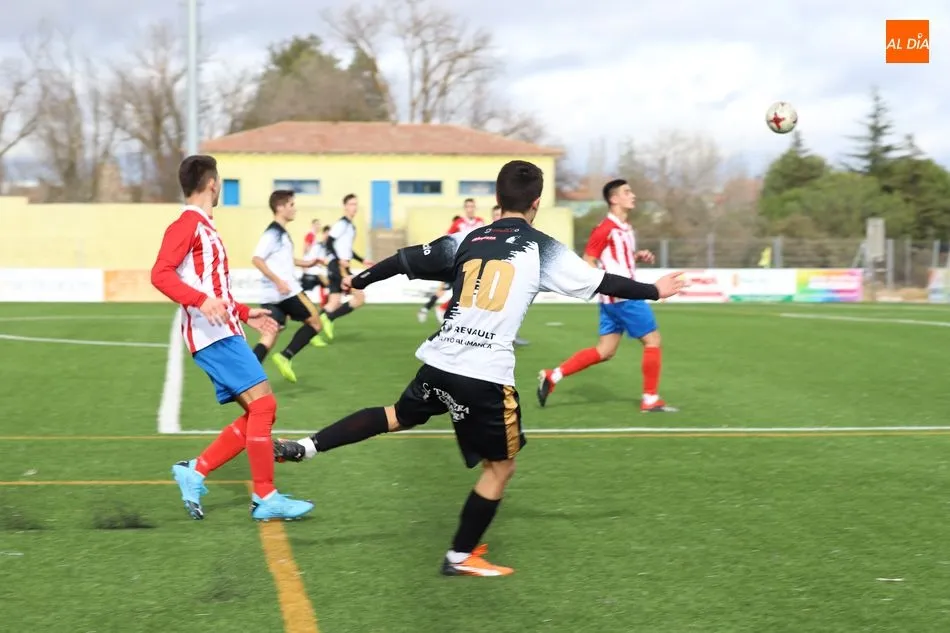 Foto 10 - Resultados, clasificaciones e im&aacute;genes del f&uacute;tbol base regional  