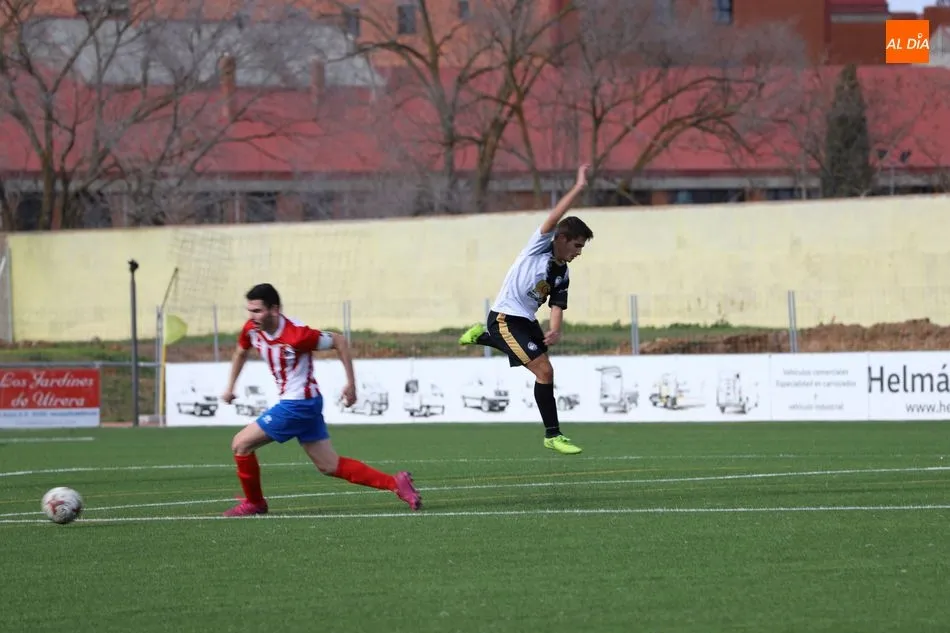 Foto 4 - Resultados, clasificaciones e im&aacute;genes del f&uacute;tbol base regional  