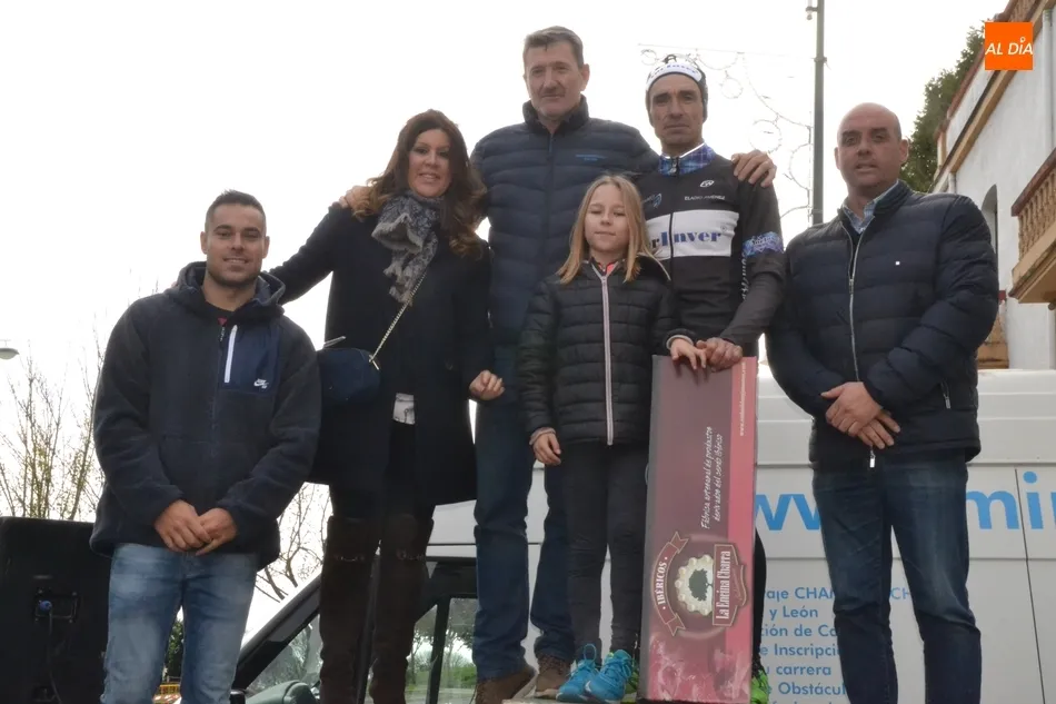 Foto 6 - Eladio Jim&eacute;nez, campe&oacute;n absoluto de la renacida Carrera del Pavo  