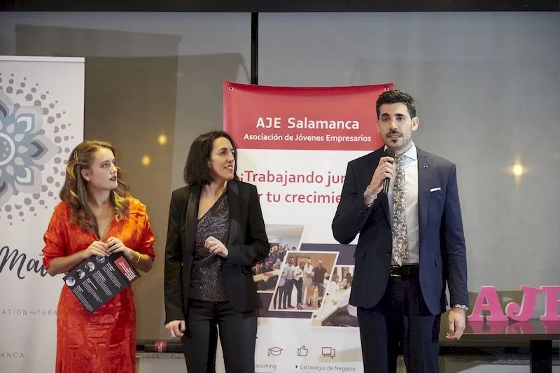 Foto 7 - AJE Salamanca entrega sus galardones a los emprendedores m&aacute;s destacados