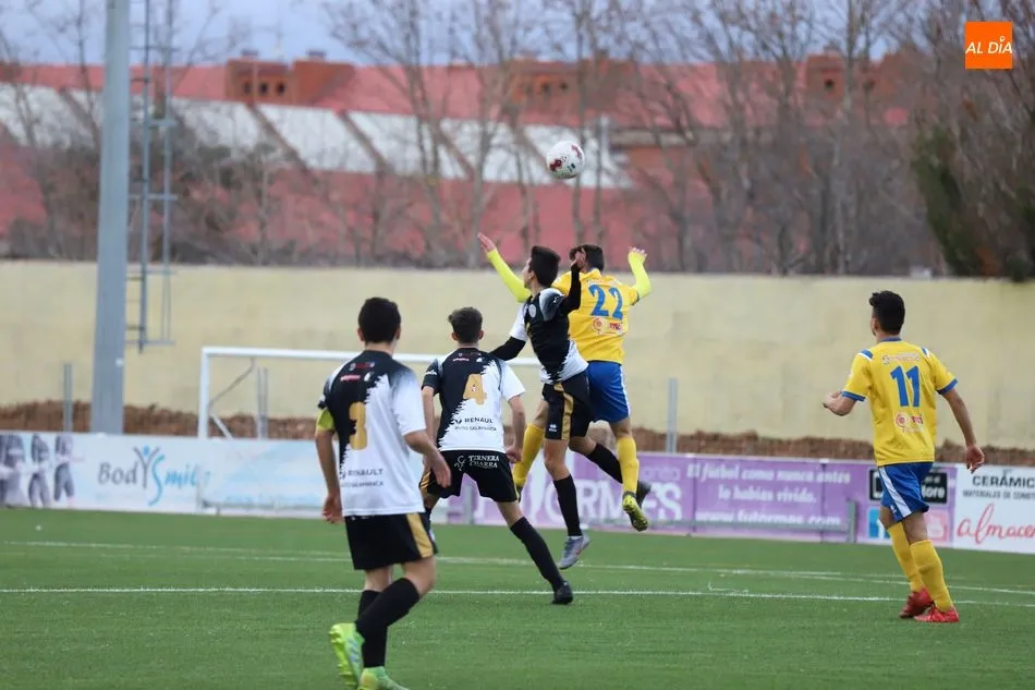 Foto 3 - Resultados, clasificaciones e im&aacute;genes del f&uacute;tbol base provincial  