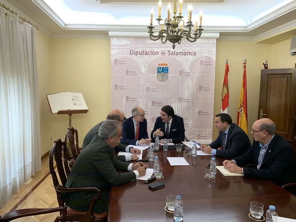 Foto 2 - Su&aacute;rez-Qui&ntilde;ones asegura que "Castilla y Le&oacute;n es la comunidad m&aacute;s avanzada en la lucha contra el ...