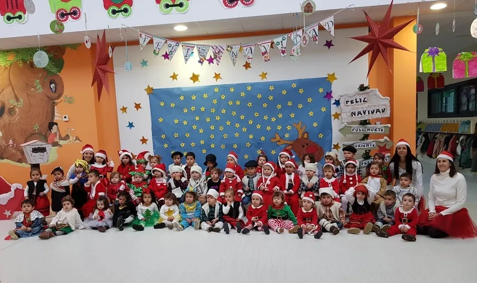 Foto 10 - La Escuela Infantil celebra la llegada de la Navidad rozando su tope de alumnos  