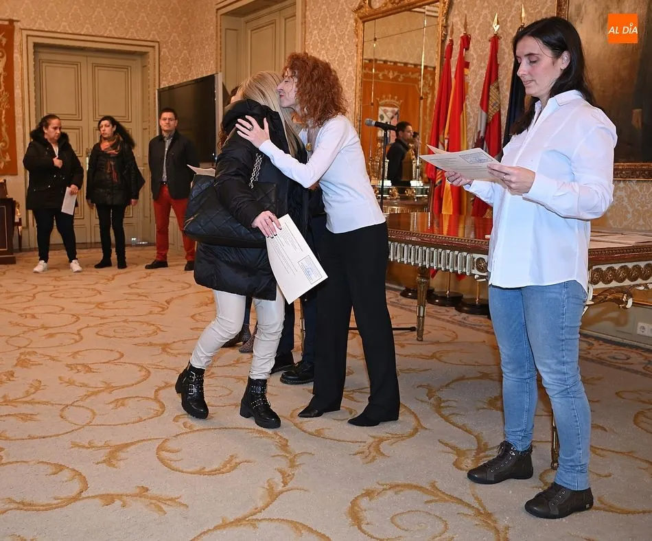 Foto 11 - Los alumnos del CEFOL del &uacute;ltimo trimestre de 2019 reciben sus diplomas