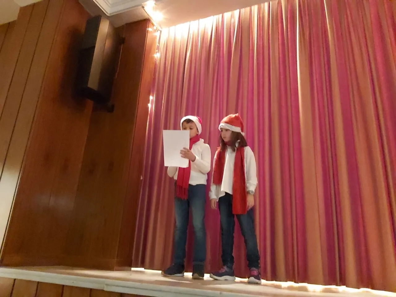 Foto 10 - El Colegio Santa Teresa de Jes&uacute;s celebra sus tradicionales festivales de Navidad