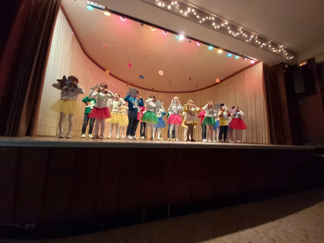 Foto 6 - El Colegio Santa Teresa de Jes&uacute;s celebra sus tradicionales festivales de Navidad