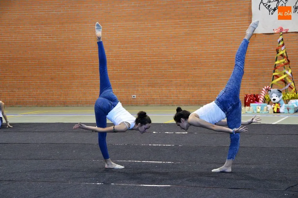 Foto 8 - Espectacular exhibici&oacute;n del CD Salmantino de Gimnasia a ritmo de &lsquo;Queen&rsquo;