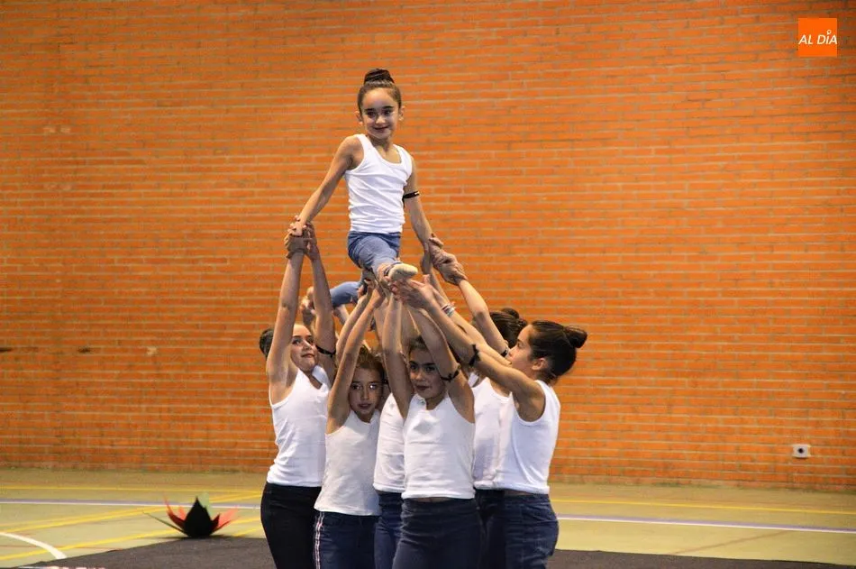 Foto 7 - Espectacular exhibici&oacute;n del CD Salmantino de Gimnasia a ritmo de &lsquo;Queen&rsquo;
