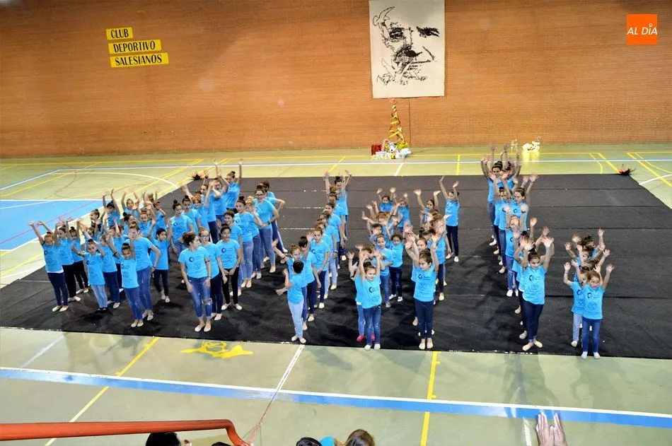 Foto 5 - Espectacular exhibici&oacute;n del CD Salmantino de Gimnasia a ritmo de &lsquo;Queen&rsquo;