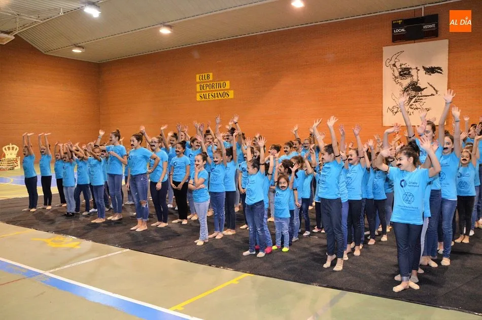 Foto 3 - Espectacular exhibici&oacute;n del CD Salmantino de Gimnasia a ritmo de &lsquo;Queen&rsquo;