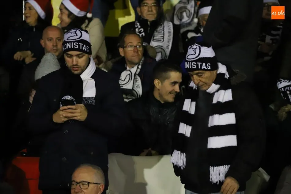 Foto 5 - M&aacute;xima ilusi&oacute;n en las Pistas del Helm&aacute;ntico por el regreso de la Copa del Rey a Salamanca