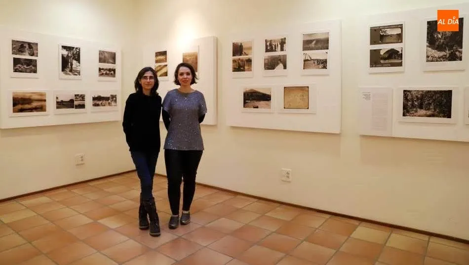 La colección aborda la primera visita del presidente/dictador Getúlio Vargas a la aldea de los indios Karajás, un área indígena, y su posterior campaña política de desarrollo económico de la región. Foto de Lydia González
