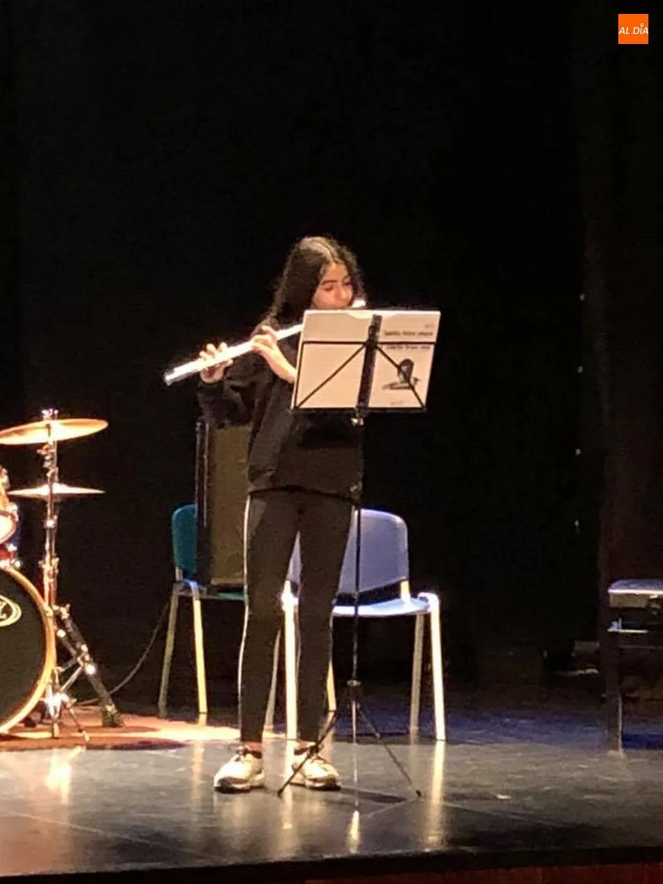 Foto 2 - El centro cultural acoge hoy la segunda jornada de audiciones de Navidad