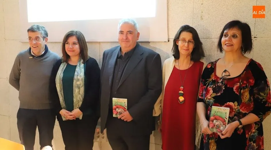 Foto 10 - La Casa de las Conchas acoge la presentaci&oacute;n del libro &lsquo;Contamos la Navidad&rsquo;&nbsp;