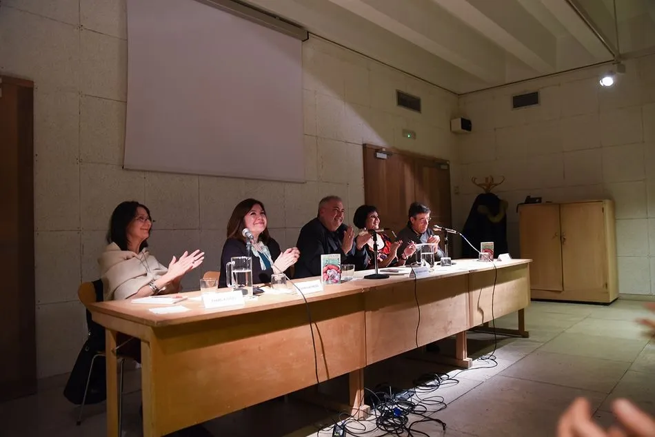 Foto 4 - Una navidad de cuento con la antolog&iacute;a de relatos &lsquo;Contamos la Navidad&rsquo;  