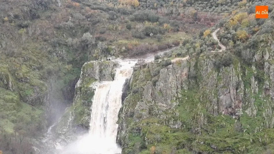 Foto 3 - Espectacular estado del Pozo de los Humos tras el paso de la borrasca Elsa  