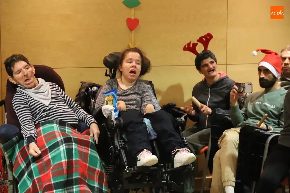 Foto 10 - ASPACE celebra su fiesta de Navidad por todo lo alto&nbsp;