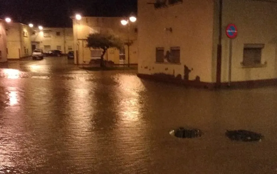 Imagen del Barrio de la Rana poco antes de medianoche | Fotos Pablo Plaza