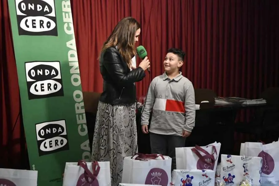 Foto 7 - Fiesta en Onda Cero Salamanca con los premios de su&nbsp;&nbsp;Concurso Infantil de Pintura&nbsp;