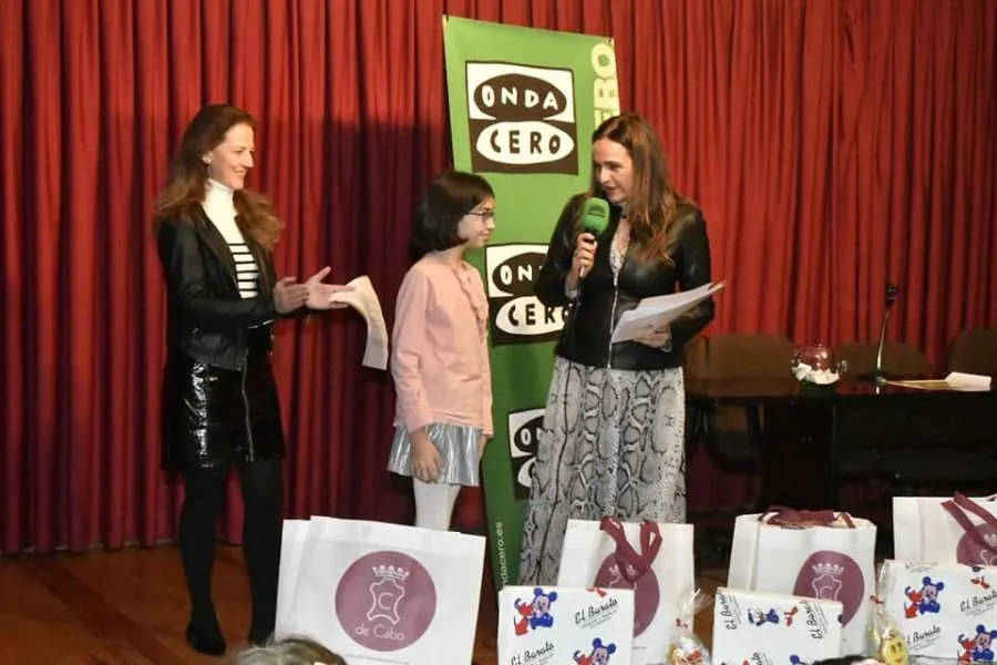 Foto 4 - Fiesta en Onda Cero Salamanca con los premios de su&nbsp;&nbsp;Concurso Infantil de Pintura&nbsp;