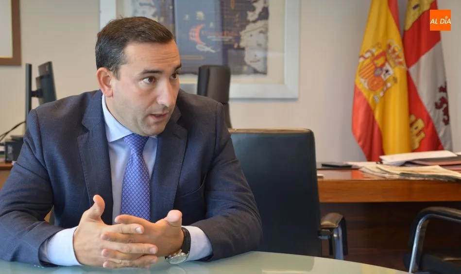 El delegado territorial de la Junta de Castilla y León en Salamanca, Eloy Ruiz, durante la entrevista. Foto: Ángel  Merino