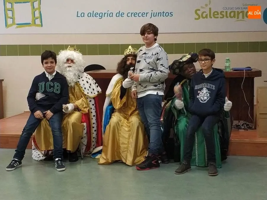Foto 5 - D&iacute;a de fiesta en el colegio San Juan Bosco para anticipar las celebraciones navide&ntilde;as