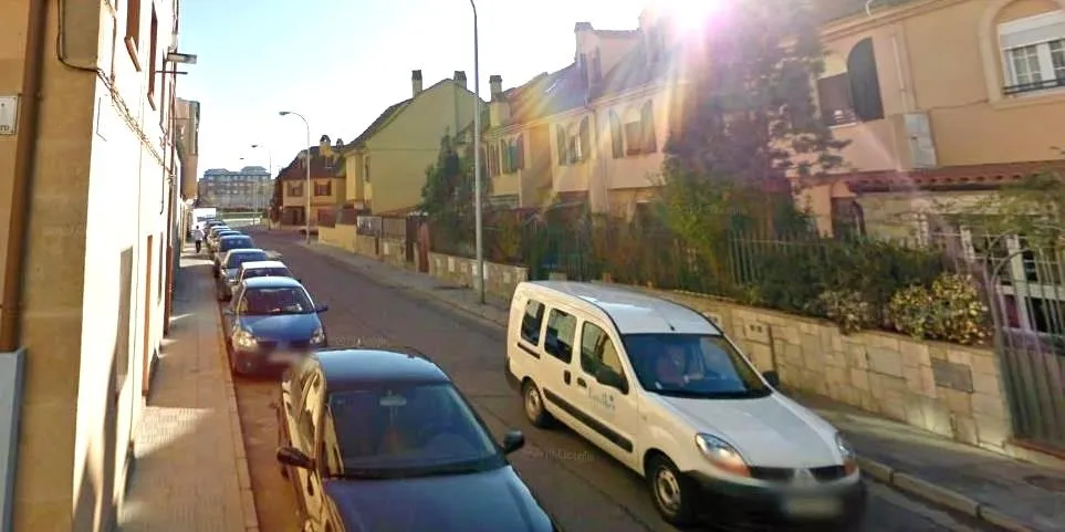 Calle Camino de Miranda, entre el Parador y el Zurguén. Foto de Google Maps