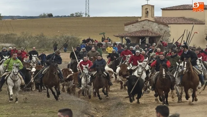 Encierro a caballo del año 2015 que organizó el Centro Ecuestre Casasola