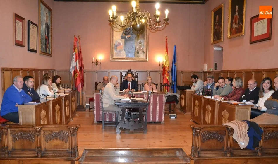 Foto 3 - Rechazadas en el &uacute;ltimo Pleno del a&ntilde;o sendas mociones sobre energ&iacute;a y sanidad en el mundo rural  