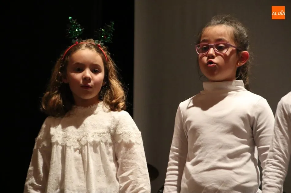 Foto 9 - La Escuela Municipal de M&uacute;sica celebra la Navidad con audiciones