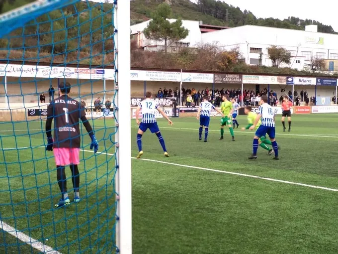Acción del encuentro entre el Izarra y Unionistas disputado en Estella / Unionistas CF
