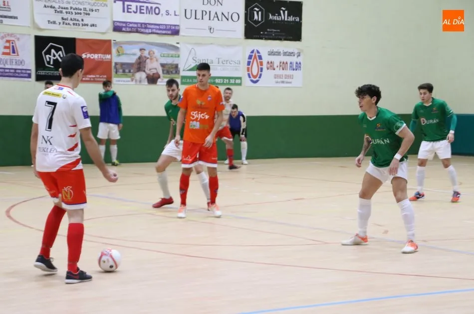 Foto 5 - El Piensos Dur&aacute;n Albense acaba el a&ntilde;o en segunda posici&oacute;n tras otra goleada (5-1)