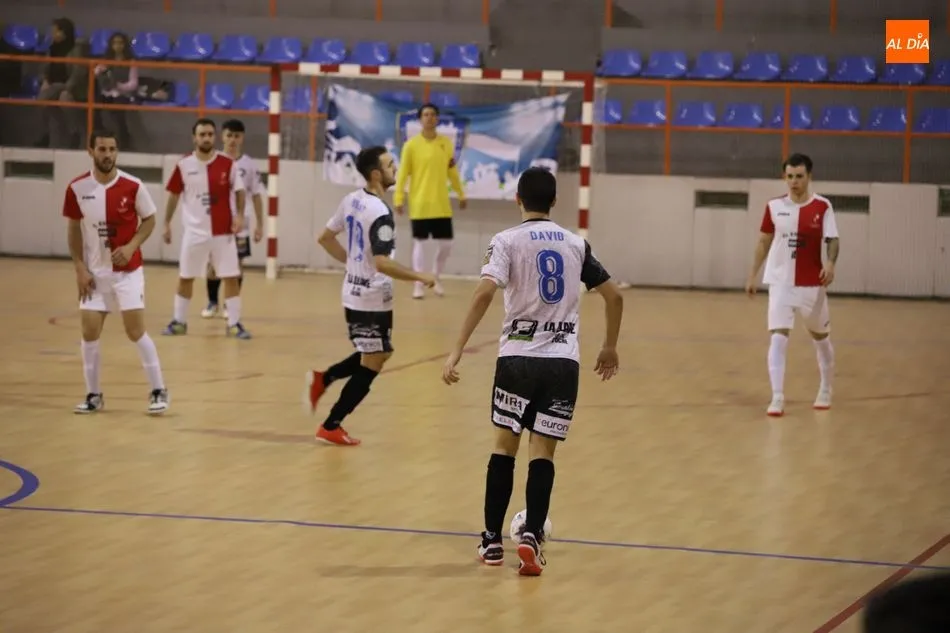 Foto 6 - El Salamanca FS Unionistas &lsquo;desmonta&rsquo; al Espinar con un goleada de esc&aacute;ndalo (15-0)
