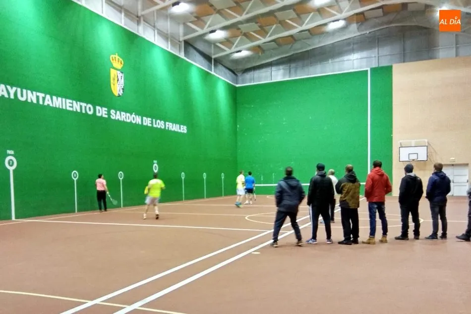 Foto 2 - El V Torneo de Frontenis de Sard&oacute;n de los Frailes se va para Burgos