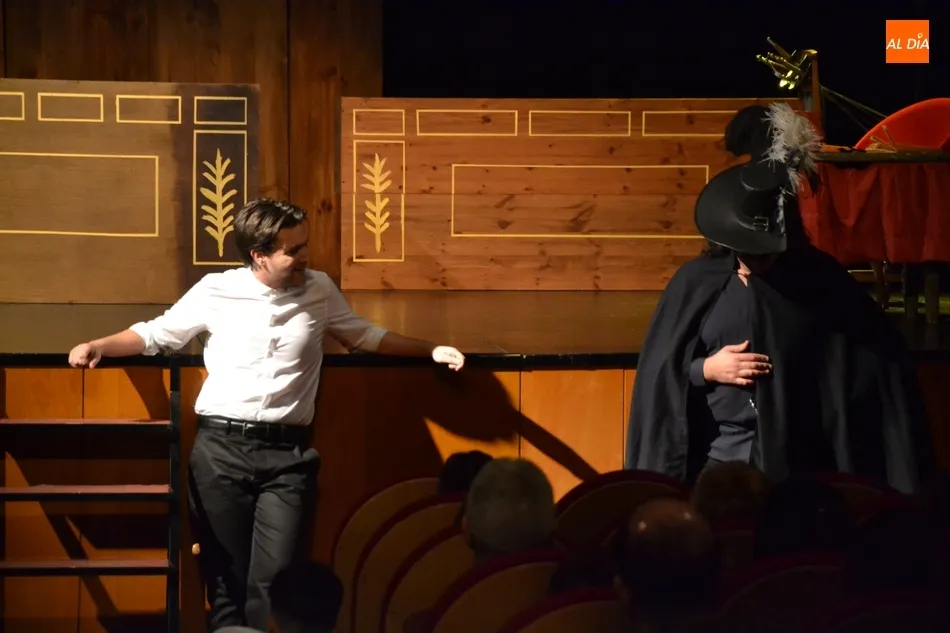 Foto 11 - Punto y final al oto&ntilde;o teatral con el dinamismo de &lsquo;Cyrano, el texto del doblaje&rsquo;  