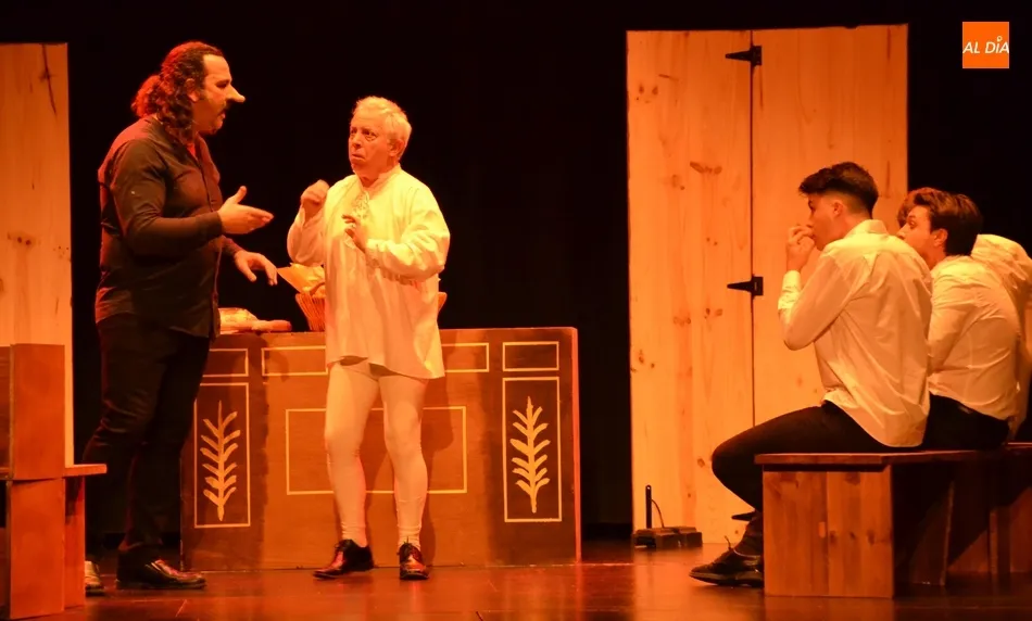 Foto 4 - Punto y final al oto&ntilde;o teatral con el dinamismo de &lsquo;Cyrano, el texto del doblaje&rsquo;  