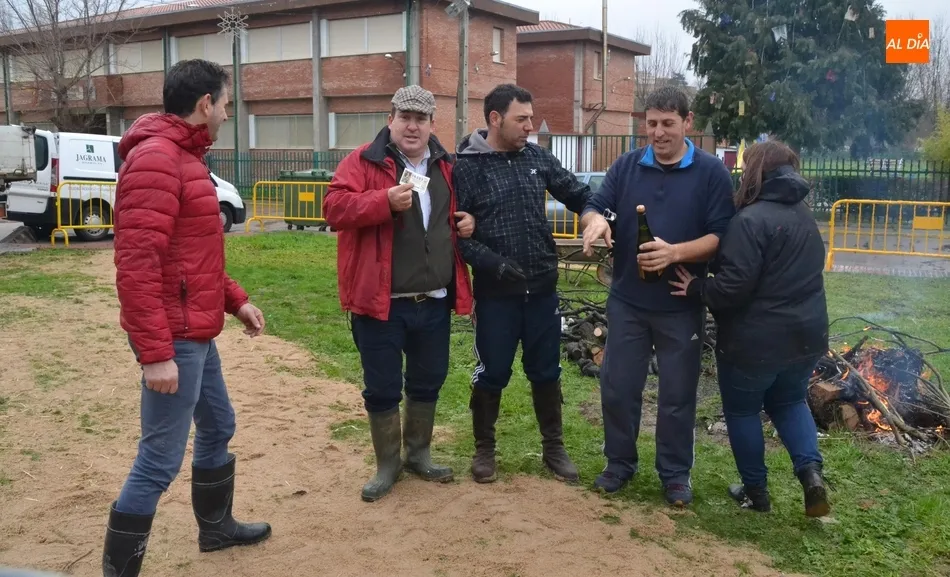 Foto 8 - Un 5&ordm; premio tra&iacute;do de La Coru&ntilde;a deja 180.000&euro; en Ciudad Rodrigo y Fuenteguinaldo  