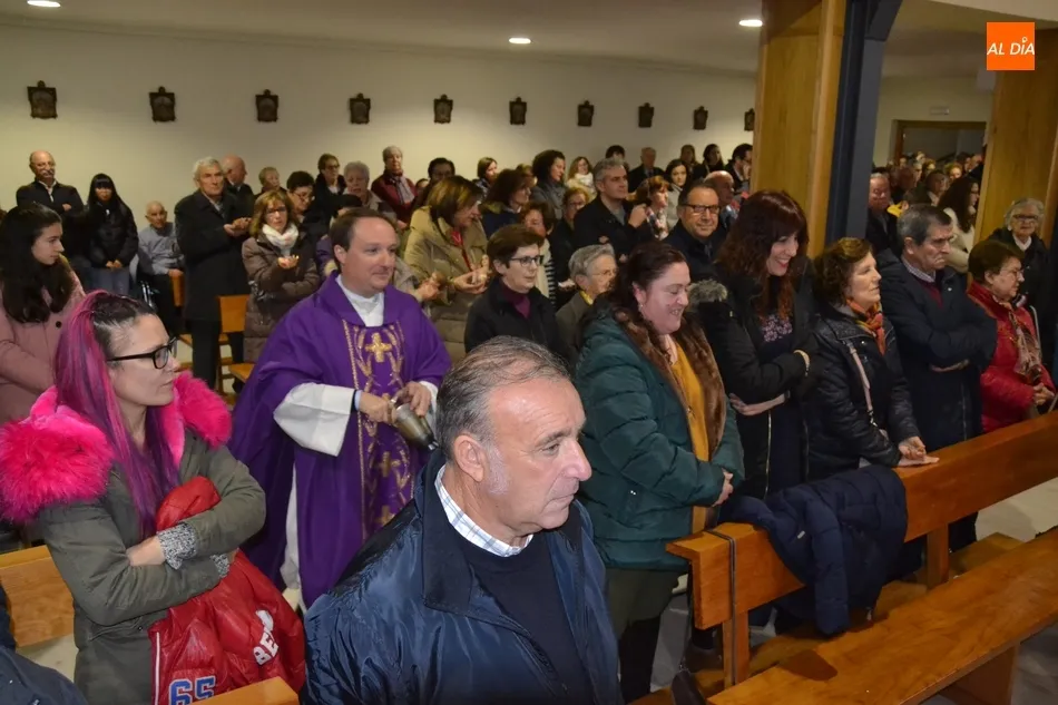 Foto 6 - Ronda de bendiciones de im&aacute;genes del Ni&ntilde;o Jes&uacute;s en las parroquias mirobrigenses  