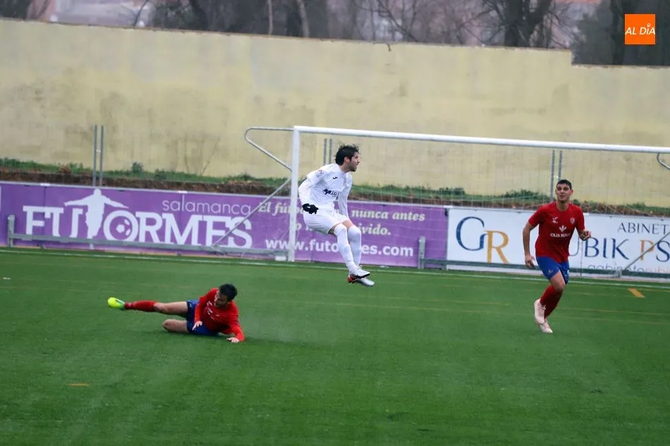 Foto 10 - Jornada sin derbis charros en la Regional de Aficionados