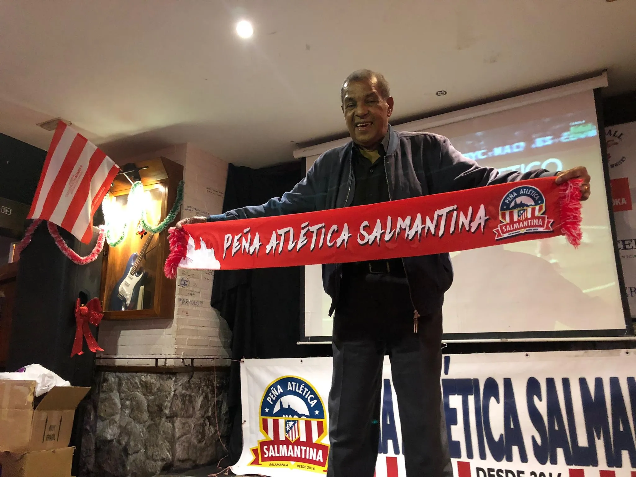 Foto 4 - La Pe&ntilde;a Atl&eacute;tica Salmantina celebra su aniversario con Luis Pereira