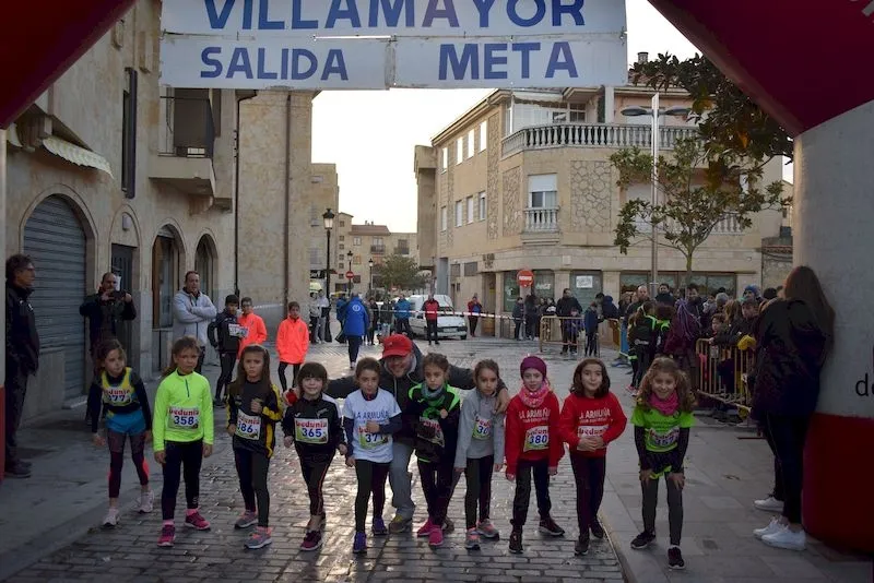Foto 5 - Jos&eacute; Emilio Marcello y Juana Monta&ntilde;o son los m&aacute;s r&aacute;pidos en la Carrera Navide&ntilde;a de Villamayor