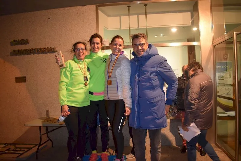 Foto 3 - Jos&eacute; Emilio Marcello y Juana Monta&ntilde;o son los m&aacute;s r&aacute;pidos en la Carrera Navide&ntilde;a de Villamayor