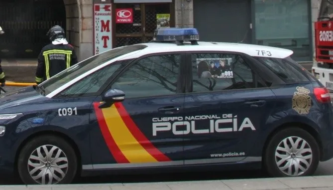 Detenido en Salamanca por agredir con un vaso roto en la pierna al dueño de un bar