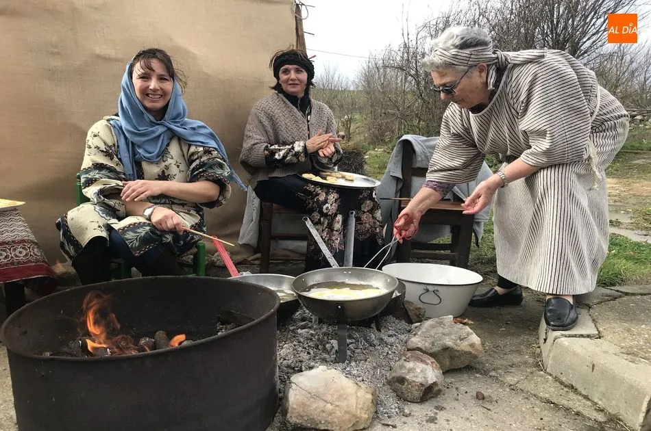 Las degustaciones gastronómicas son una de las señas de identidad del Belén Viviente de Valdemierque