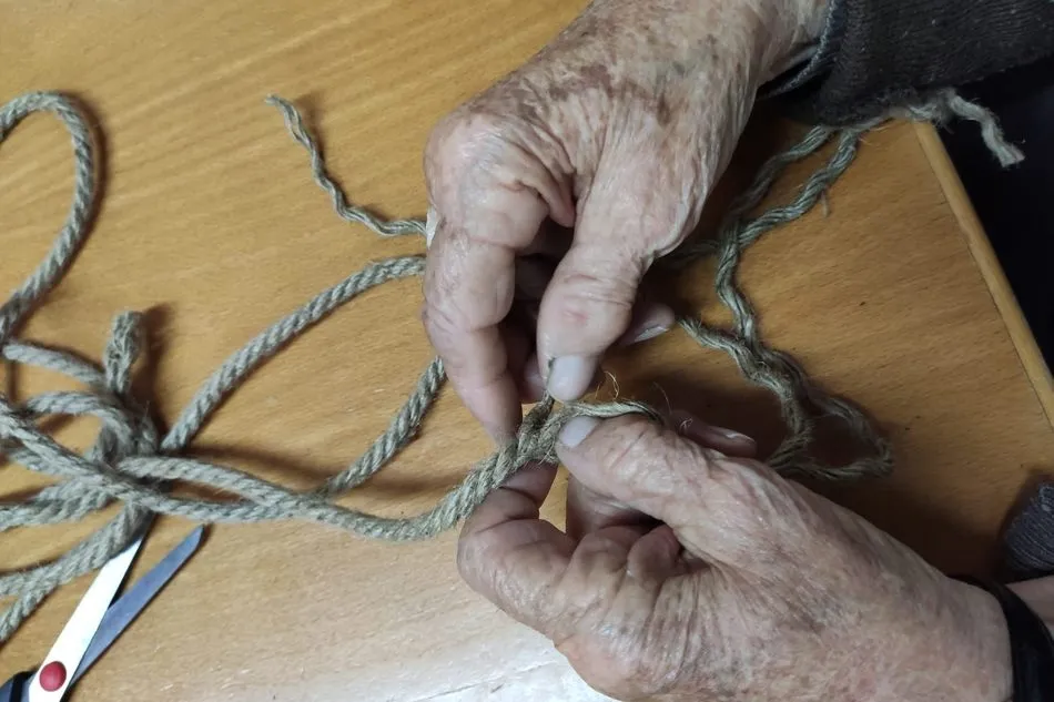 Foto 6 - La Residencia Geriatr&iacute;a de Vitigudino se viste de&nbsp;Navidad y cuida del medio ambiente  