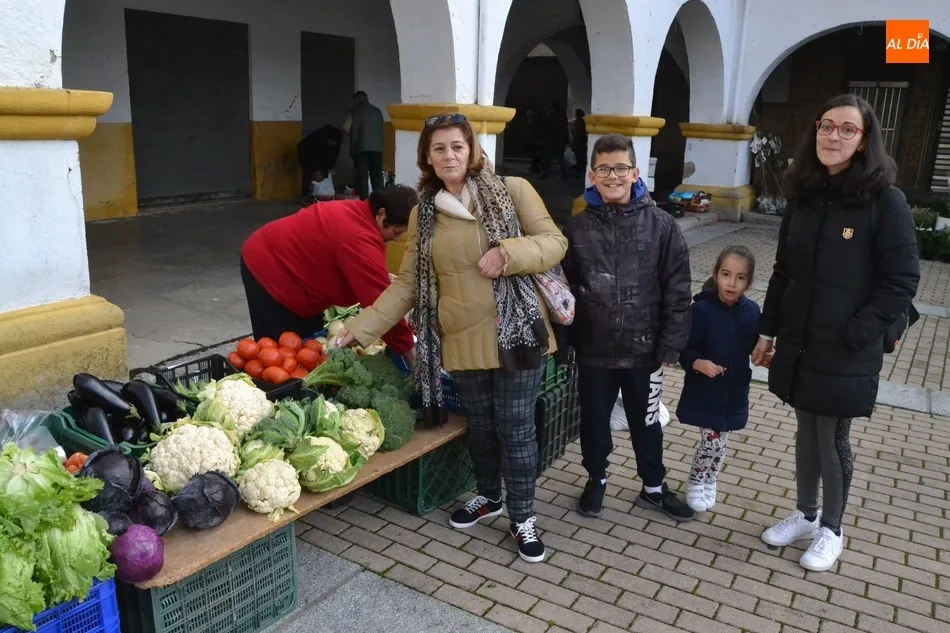 1Foto: Del Mercado de los Martes a la mesa de Nochebuena  