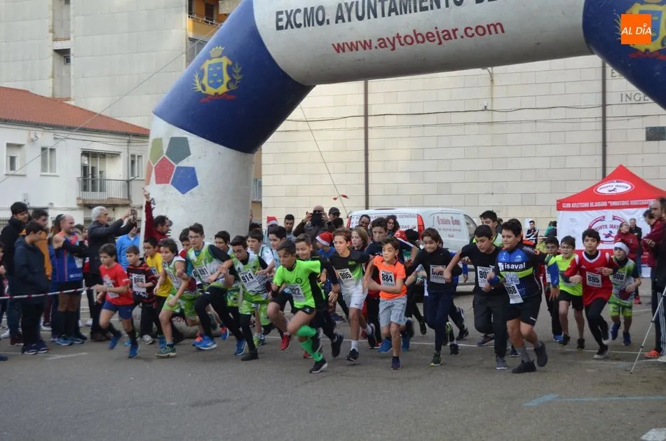 Foto 5 - Buen ambiente navide&ntilde;o en la tradicional Carrera del Pavo