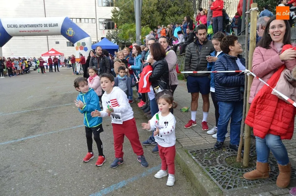 Foto 3 - Buen ambiente navide&ntilde;o en la tradicional Carrera del Pavo