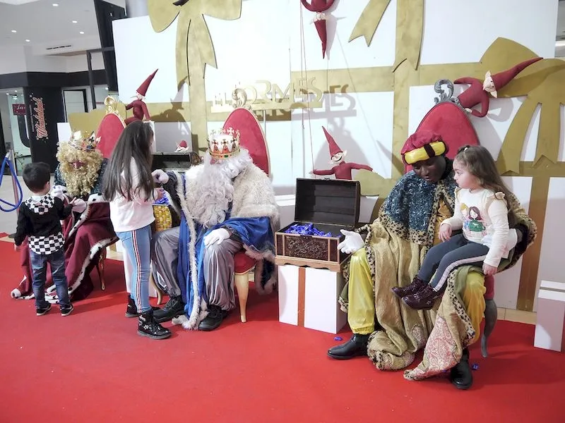 Los Reyes Magos en el Centro Comercial El Tormes