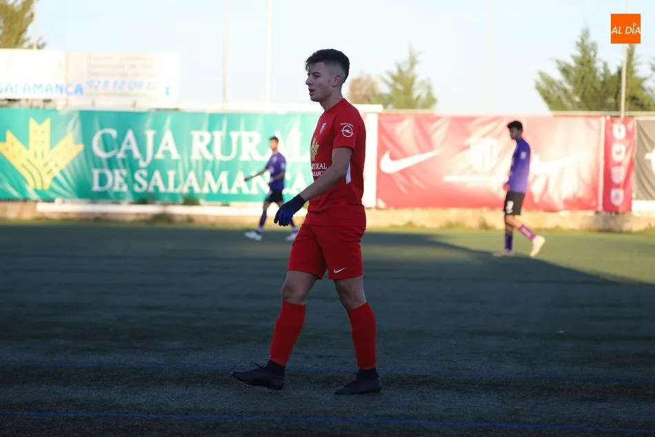 Foto 11 - El Santa Marta no puede doblegar al colista en el San Casto (0-0)
